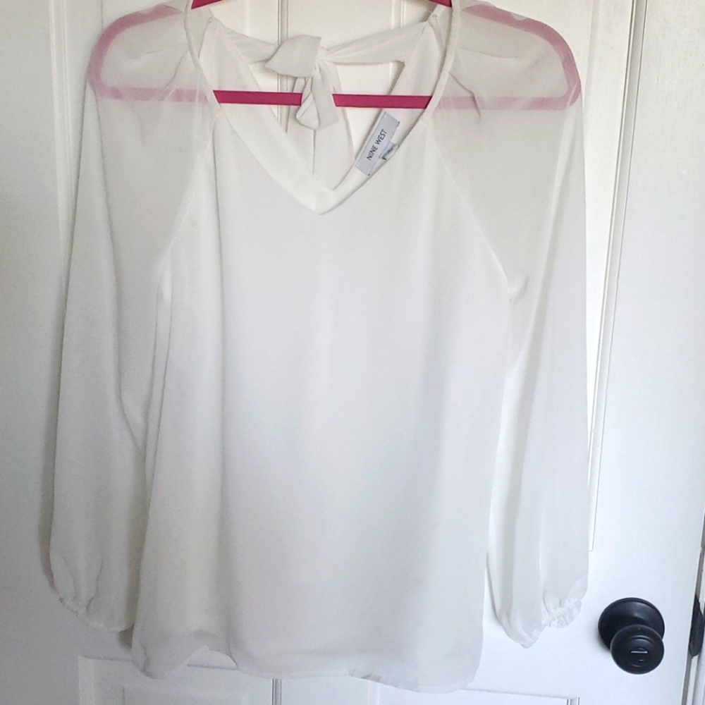 NWT Nine West flowy long sleeve blouse